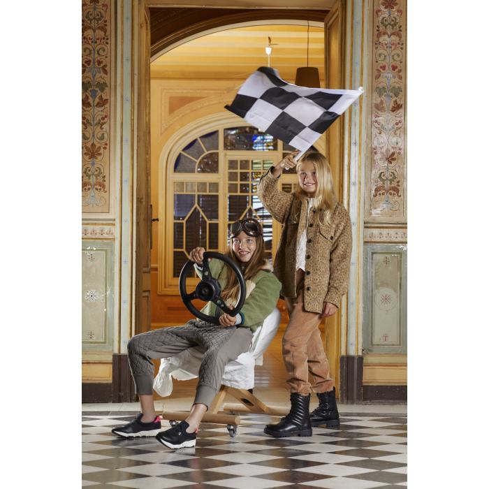 Черевики, чоботи