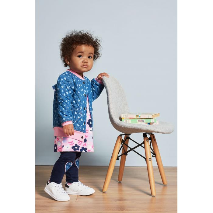 Спортивне взуття