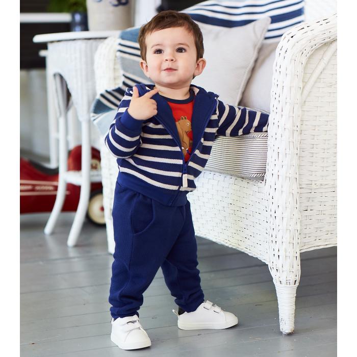 Костюми, комплекти