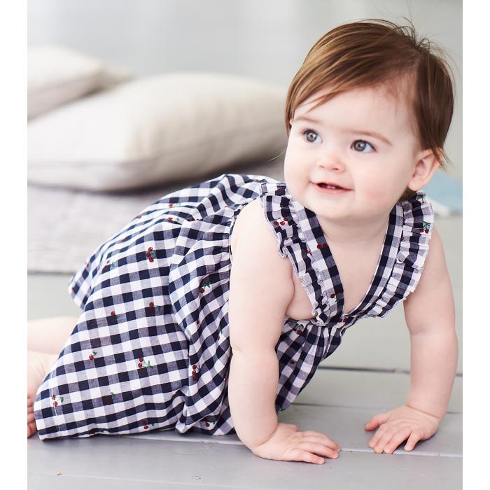 Сукні, спідниці